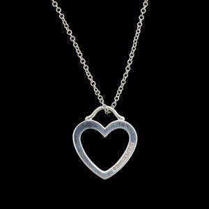 🌺 Gorgeous Tiffany & Co. Silver Estate Open Heart Pendant